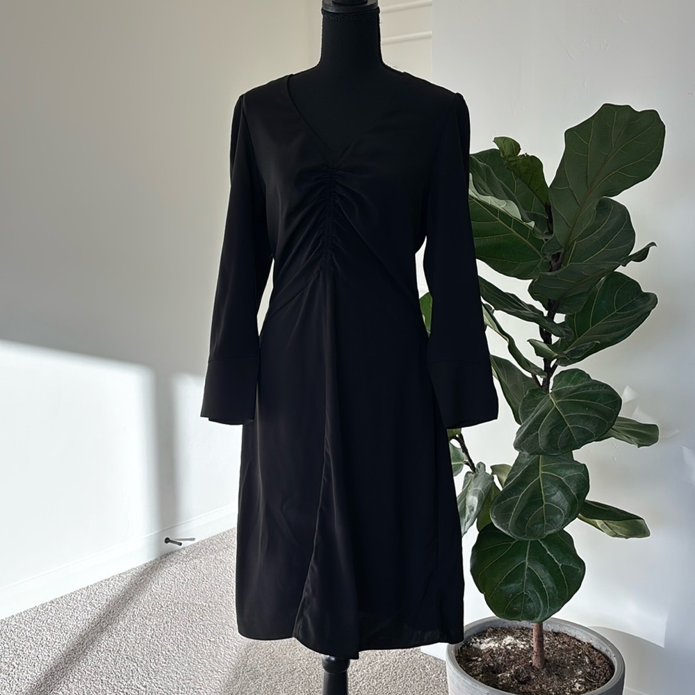 Banana Republic Black Ruched Sheath Dress V-Neck Long Sleeve
